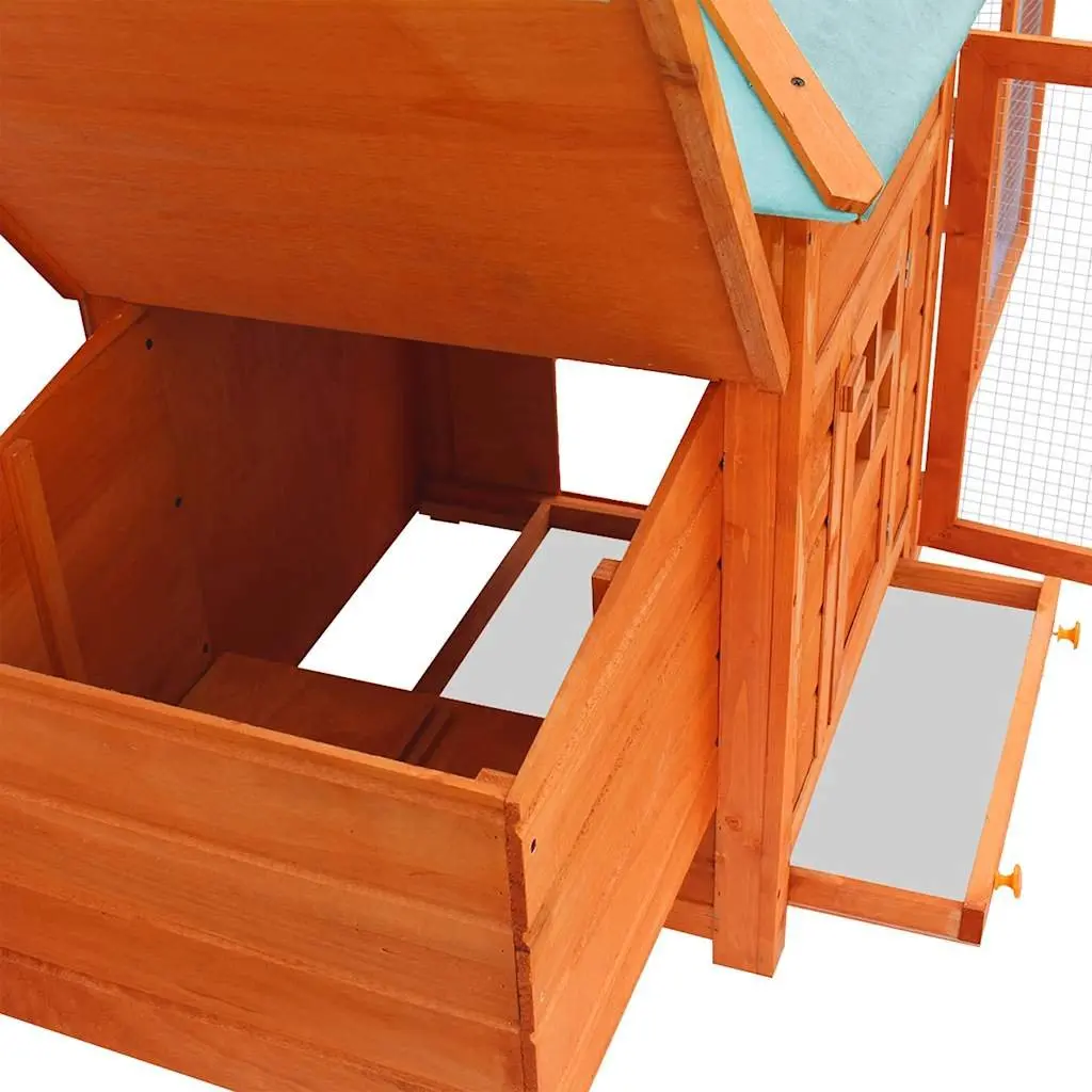 Outdoor Chicken Coop for Backyard Use with Nesting Box and Iron Mesh Run Brown