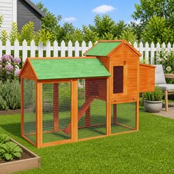 Chicken Coop Specifications: Solid Pine Wood, 193 x 65 x 117 cm