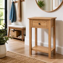 Dimensions and Features of the Solid Oak Console Table