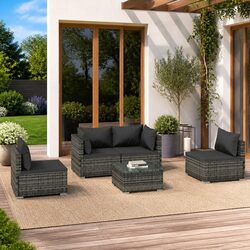 5-Piece Outdoor Lounge Set: Grey Rattan Sofa Details