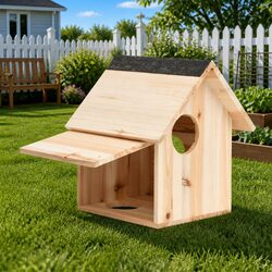 Specifications for Squirrel House Wooden Nesting Box 26x25x29cm