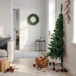 150cm Half Christmas Tree: Specifications and Features