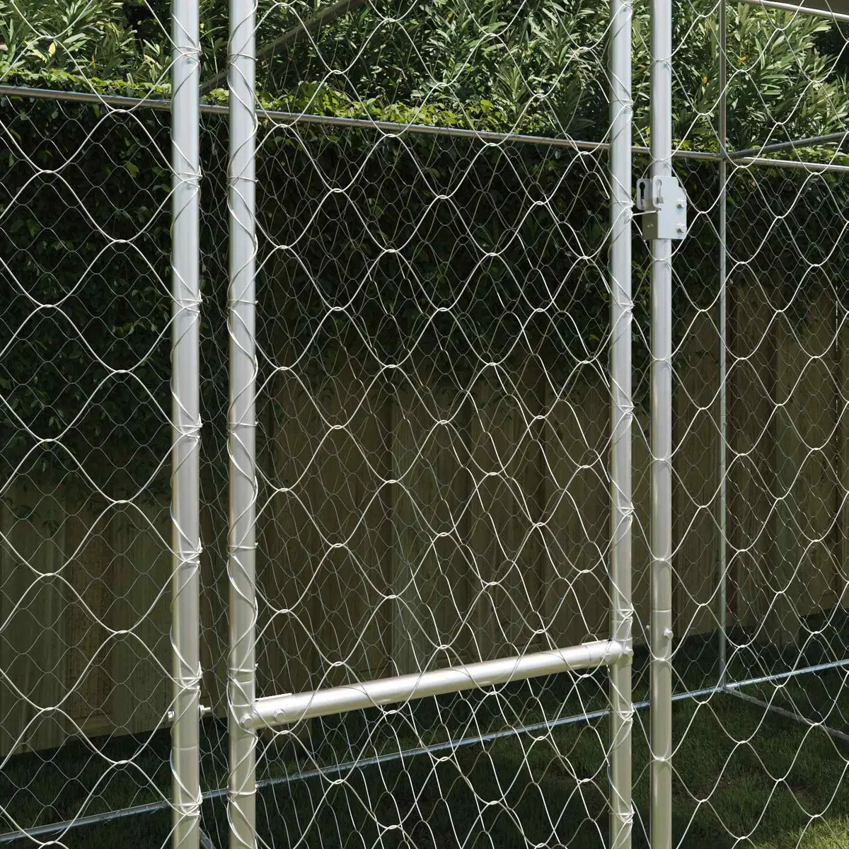 Dog Cage with Roof Outdoor Pet Kennel Run Large Spacious Silver Steel Wire Mesh