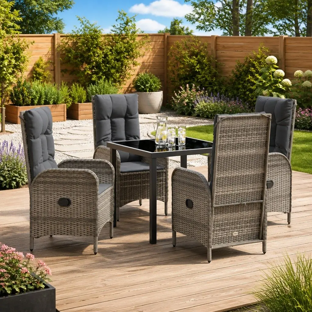 5-Piece Garden Dining Set with Grey Poly Rattan
