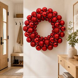 Specifications of a Red Christmas Wreath 45cm with 82 Balls