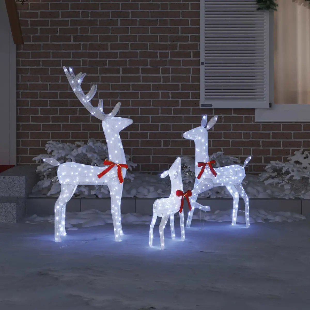 Reindeer Family Indoor Outdoor Decoration 3 Piece Fabric LED Cool White