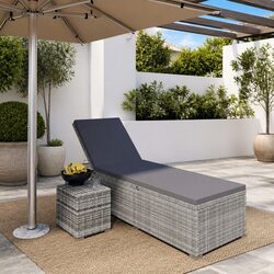 Specifications of the Poly Rattan Outdoor Lounger