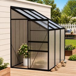 Greenhouse with 2.41 m² Area and Aluminium Frame Construction