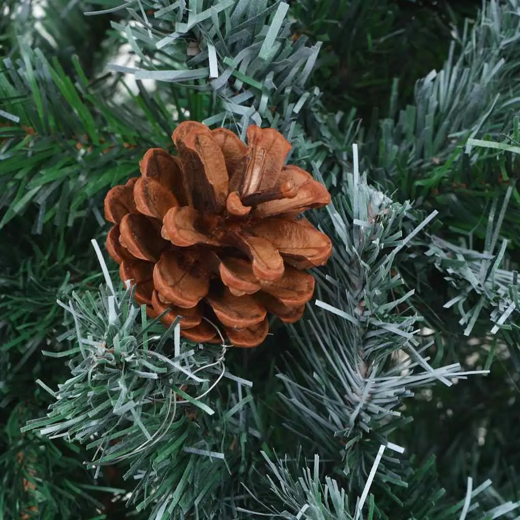 Artificial Christmas Tree 180cm Green Pinecones Holiday Decoration