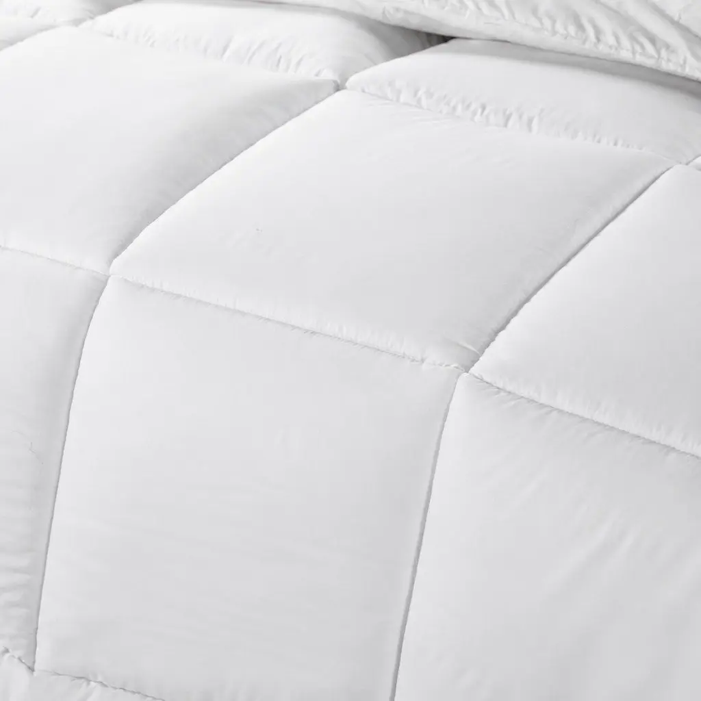 King Quilt for Bedroom 240cm x 210cm Microfibre Fill Cotton Cover