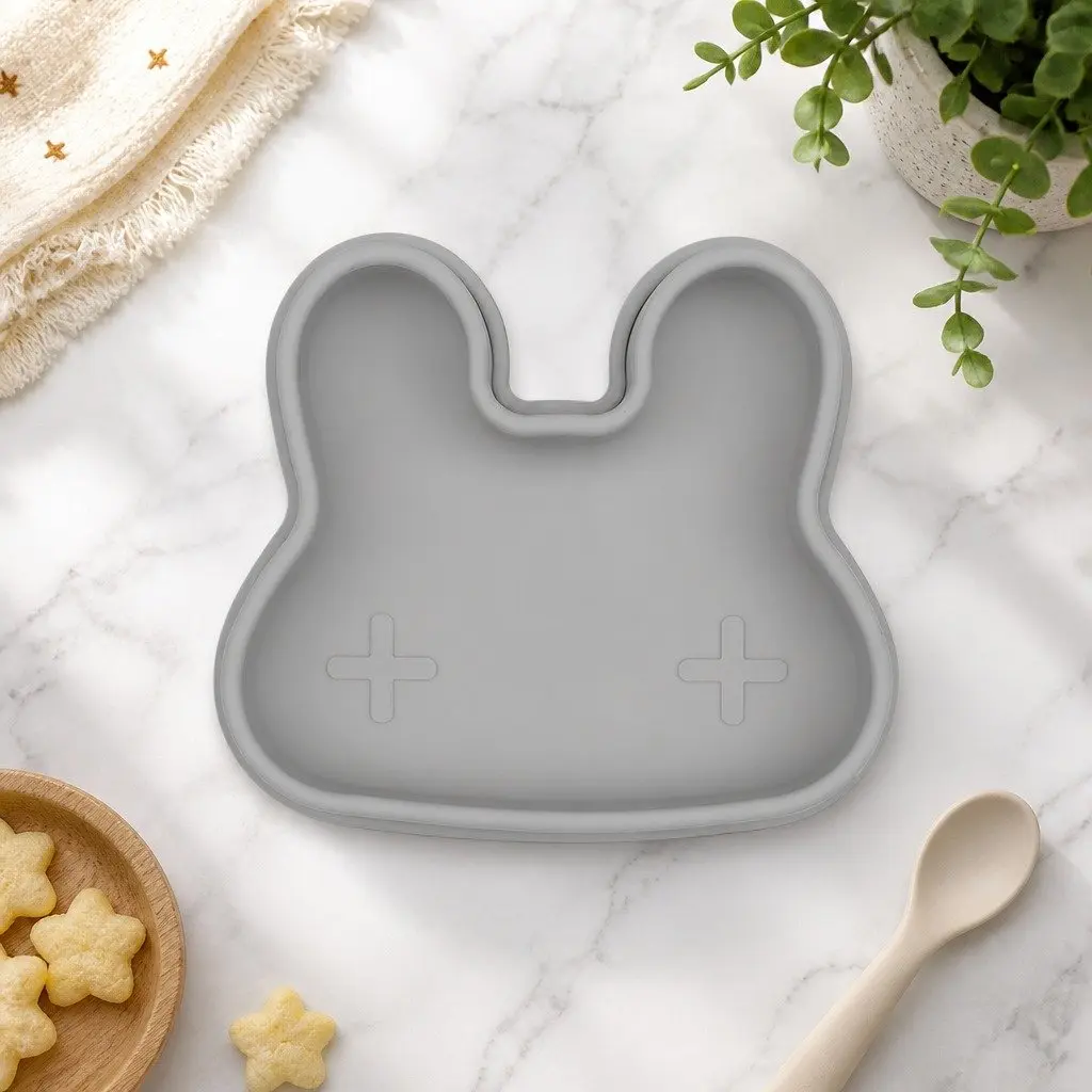 Toddler-Friendly Minty Green Silicone Snack Set