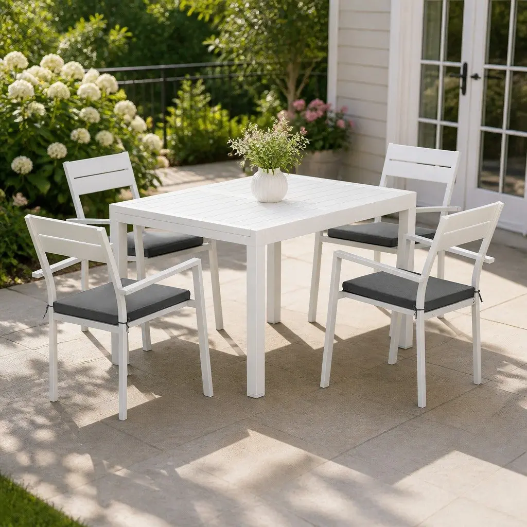 5-Piece Outdoor Dining Set with Extending Table and Chairs