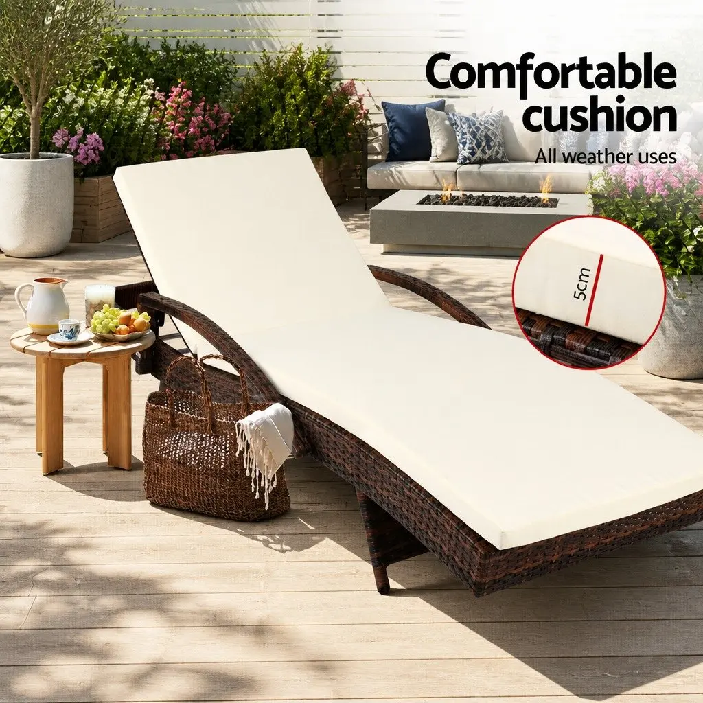 Outdoor Sun Lounge Chair Wicker Lounger Patio Furniture Adjustable Backrest