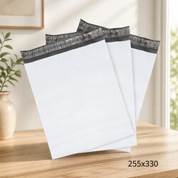 255x330mm White Poly Mailer Self-Sealing Bag Tear Resistant Moisture 100 Pack