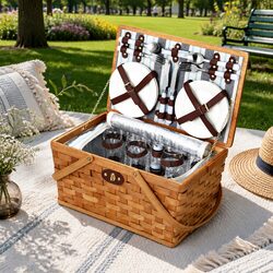 4-Person Picnic Basket: 45.8cm Wooden Cooler Bag and Blanket