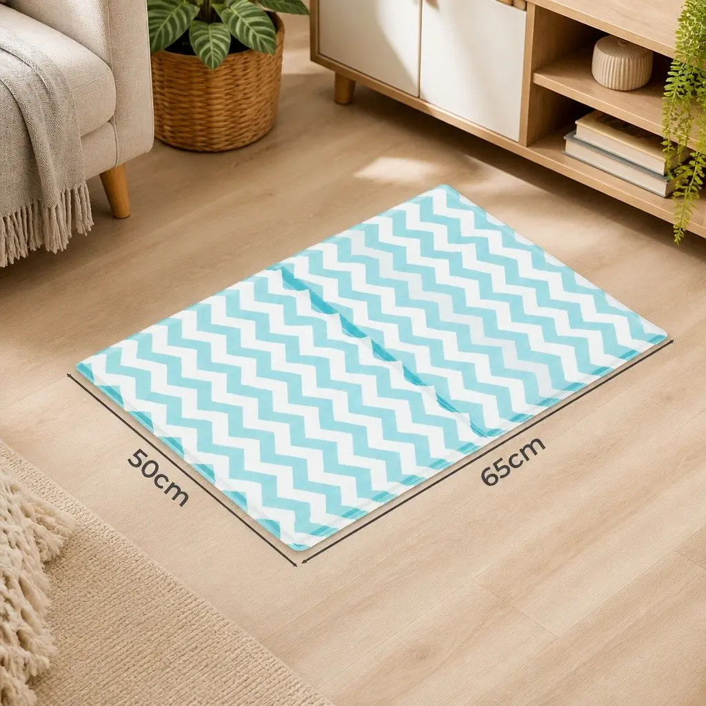 Pet Cooling Mat for Dogs and Cats 50cm x 65cm Blue Textured Surface Foldable Portable Pressure-Resistant