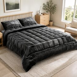 Queen Faux Mink Quilt - Dimensions 210cm x 210cm