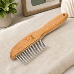 Dimensions and Features of Bamboo Dog Grooming Brush