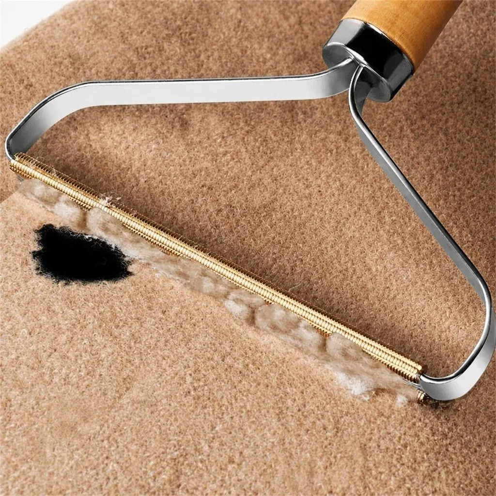 Portable Lint Remover for Clothing Bedding Furniture and Car Upholstery Compact Size